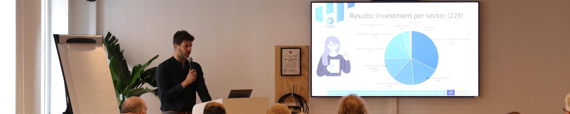 A photo of a presentation